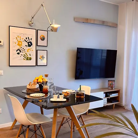 Azzurro Lancetti Retreat شقة ميلان